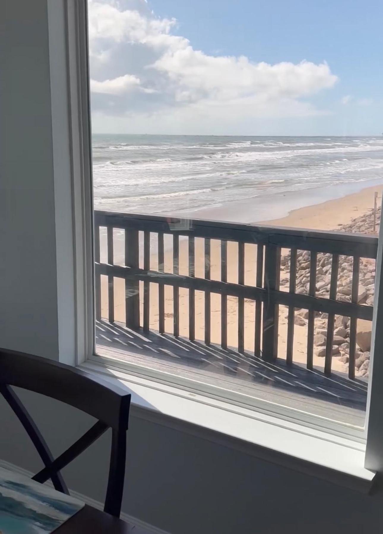Surfside Beachfront Dream Exterior photo